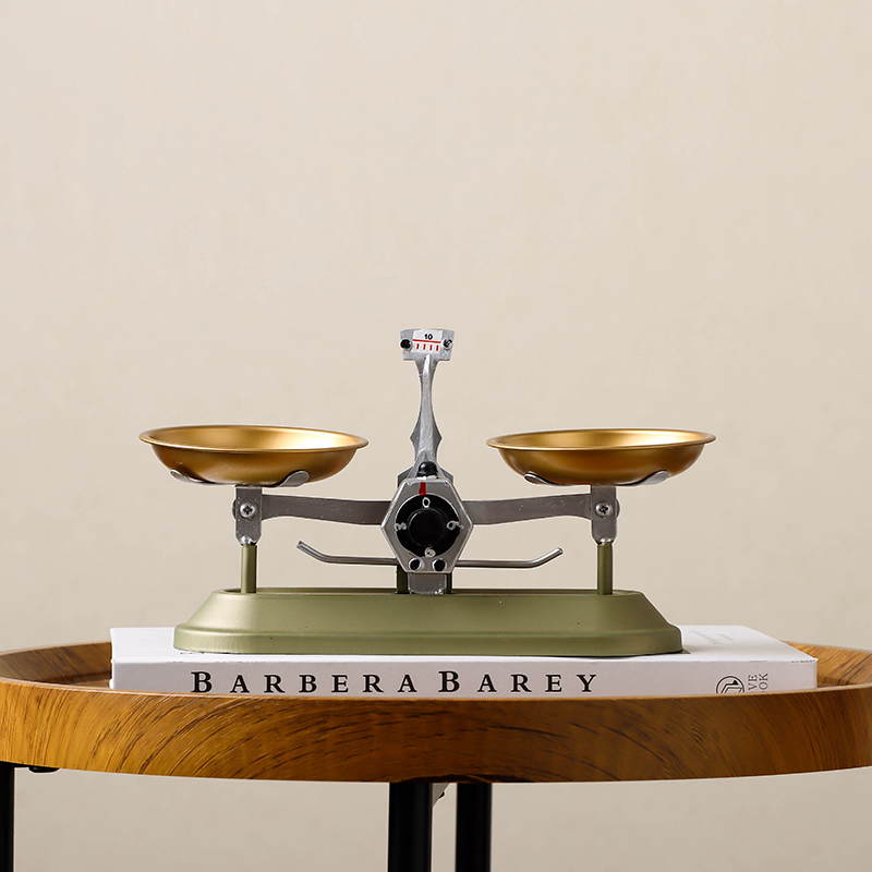 ‌Minimalist Iron Balance Sculp - Photography Zen recension och pris